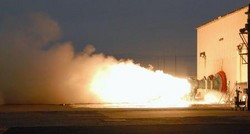 新型エンジンの試験実施 - イプシロン性能向上狙う