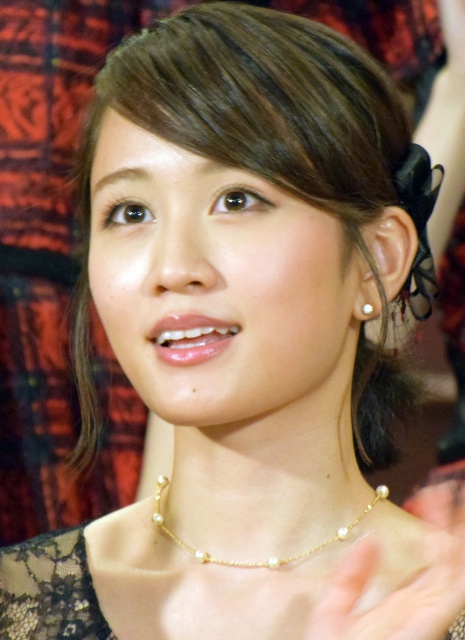 高橋みなみ、政治家転身の薦めに「まずは地固め」