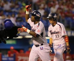 ミレッジ退団でヤクルト助っ投入団合意