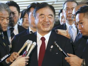 新国立競技場デザイン 木材多用と緑が特徴