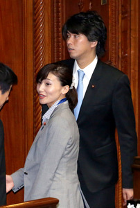 「育児休暇」取得の意向＝来年、１カ月程度—自民・宮崎氏