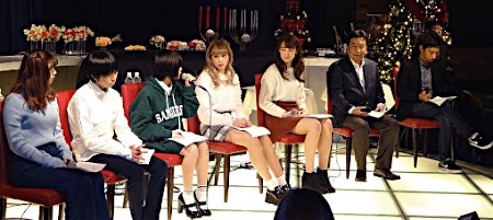 渋谷で若者らと政治対話＝民主