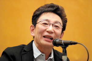 古舘さん「まったき中立ありえない」 報ステ降板会見