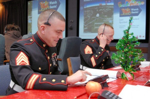 サンタ追跡６０年、間違い電話きっかけ 米の防衛司令部