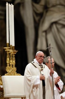 ローマ法王「思いやりに満ちた生活を」イブ