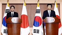 慰安婦問題、日韓が合意＝日本政府「責任を痛感」－人道支援へ１０億円財団