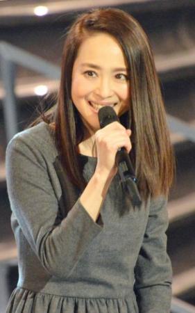 あれから30年超…聖子＆郷ひろみ 笑顔で共演「ジャパ～ン！」