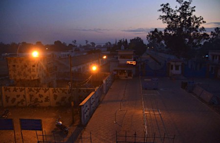 基地襲われ11人死亡=インド