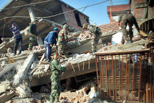 インド北東部で地震、９人死亡 ２００人近くけが