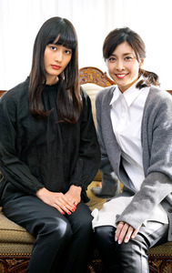背筋ゾクゾク、旬の女優ホラー共演 竹内結子と橋本愛