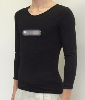 グンゼ、肌着で姿勢を測定 NECと共同開発