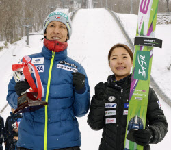 沙羅、最長不倒９８・５メートル飛び２年連続３度目Ｖ／ジャンプ