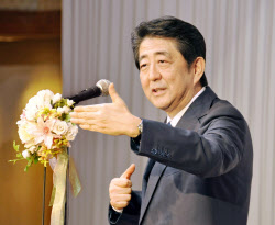首相、北朝鮮への独自制裁「厳しく対応」 早期訪ロにも意欲