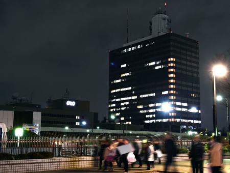 NHK塚本アナ逮捕 「報ステ」トップ