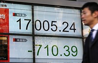 東京株、1万7000円割れ寸前=米国株安など嫌気、一時700円超安