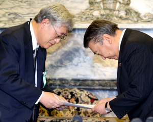 衆院定数10減・区割り見直し5年ごとを答申 諮問機関