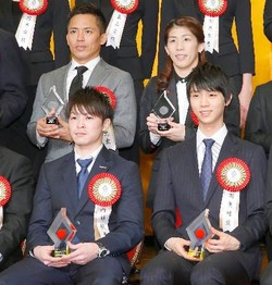 羽生、内村らが出席 「テレ朝ビッグスポーツ賞」表彰式
