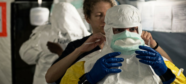 エボラ終息宣言直後のシエラレオネ、新たな死者を確認