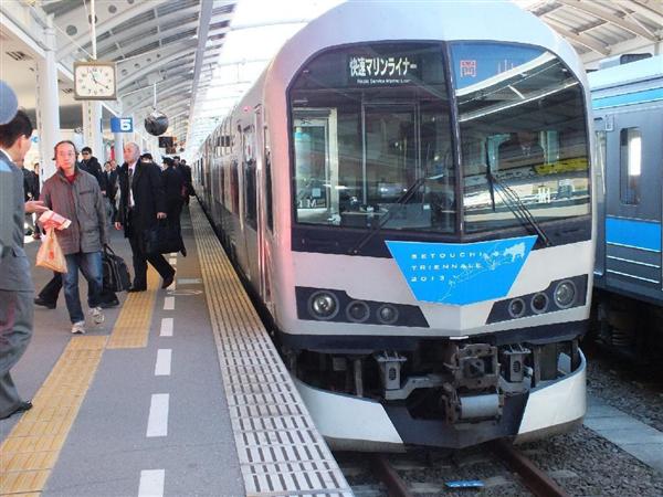 瀬戸大橋で快速が立ち往生