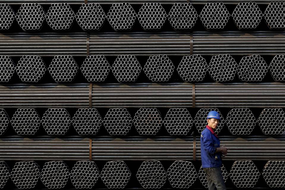 中国の2015年GDP、成長減速を再確認