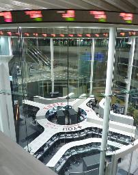 東京株今年最大632円安 投資マネーの逃避加速