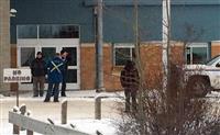 カナダの銃乱射、容疑者が自宅で弟２人殺害か