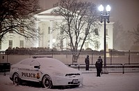 大雪続き１０人死亡＝首都と１０州で非常事態－米