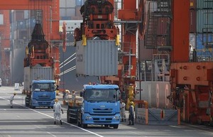 2015年の貿易収支、2兆8322億円の赤字 2016年01月25日 11時10分