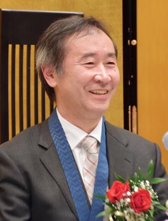 梶田さん「神岡の地で全力尽くす」 記念祝賀行事