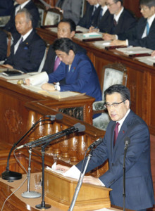 甘利氏、28日に金銭疑惑で説明 首相「任命責任、私にある」