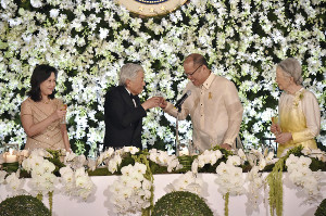 フィリピン戦争被害「日本人が忘れてはならない」 晩さん会で天皇陛下あいさつ