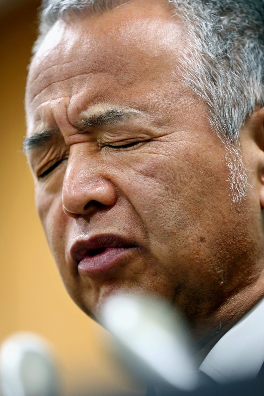 自らの疑惑…本会議後に会見へ その日詳報掲載