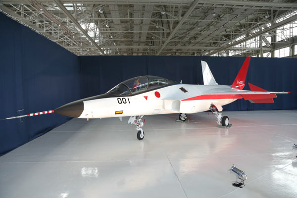 国産初のステルス戦闘機「Ｘ―２」 写真特集