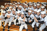 東邦、打撃磨きＶ狙う 選抜高校野球出場へ 2016年01月30日