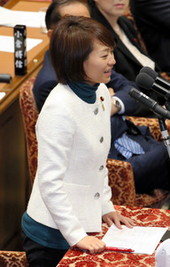 自民、民主・鈴木貴子氏の公認を検討 大地との連携視野