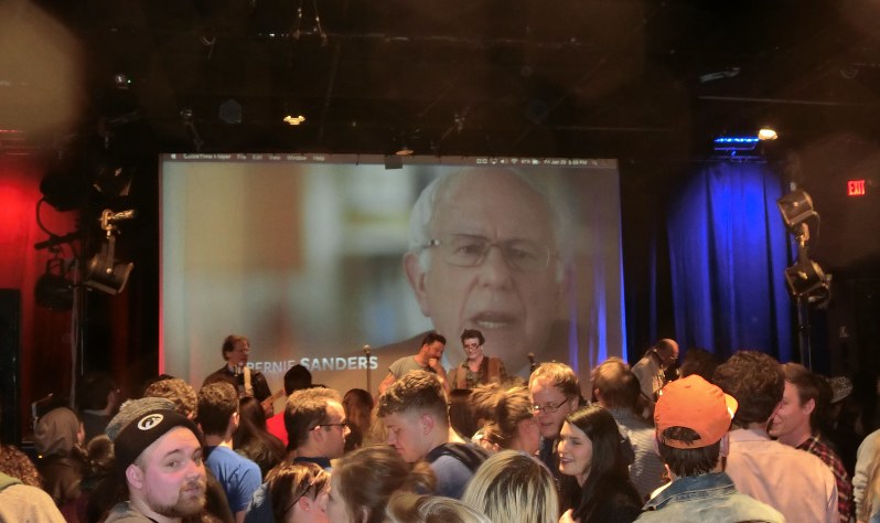 支持拡大へ走る米大統領選候補者