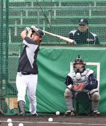 ロッテ平沢「靴が脱げないようにやった」とニヤリ