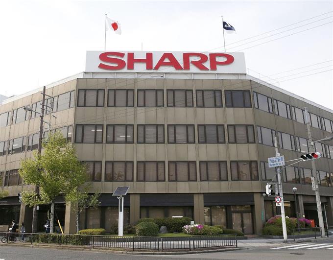 シャープ、鴻海に優先交渉権 ６千億円、事実上買収へ