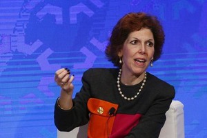 米経済は堅調、異例な緩和水準の縮小が適切＝連銀総裁