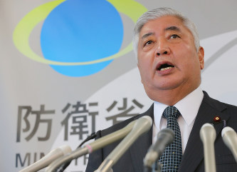 北朝鮮ミサイル:政府「国内に被害ない」 沖縄上空を通過