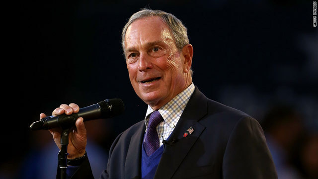 ブルームバーグ氏、大統領選への出馬検討を明言