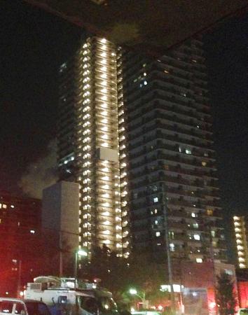 所沢 高層マンション火事