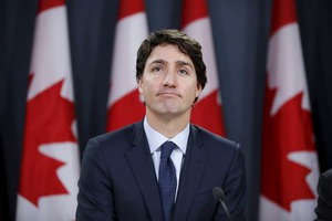 「イスラム国」空爆、カナダ機２２日までに撤収
