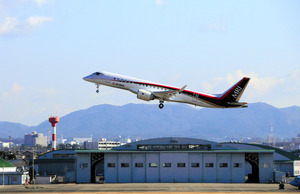 ＭＲＪ、２カ月半ぶりに飛行試験再開 名古屋空港