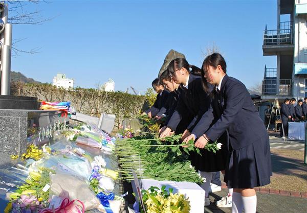 えひめ丸事故15年 犠牲者悼み風化防止願う