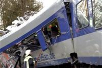 人為的ミスが原因か ドイツ列車事故、死者１１人に