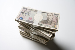 シャープ、一般社員の給与2%カットを2017年3月まで延長