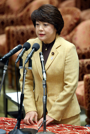 「歯舞、発言詰まっただけ」 政府が答弁書