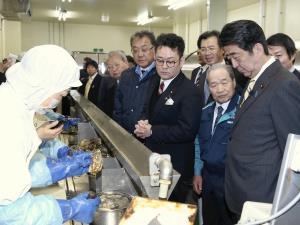 震災５年を前に、首相が宮城県の被災地視察 2016年02月21日 18時37分