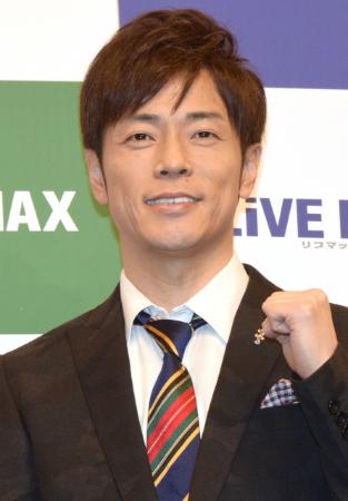 陣内智則「お笑いライブ」をフジ・松村アナと両親が観覧